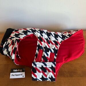 FABDOG made for dogs loved by humans. NWT